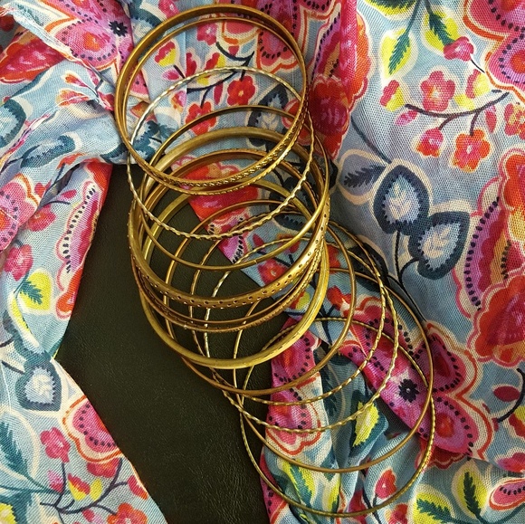 3 for $20 - 13 Pretty Bengal Bracelets - Picture 3 of 3